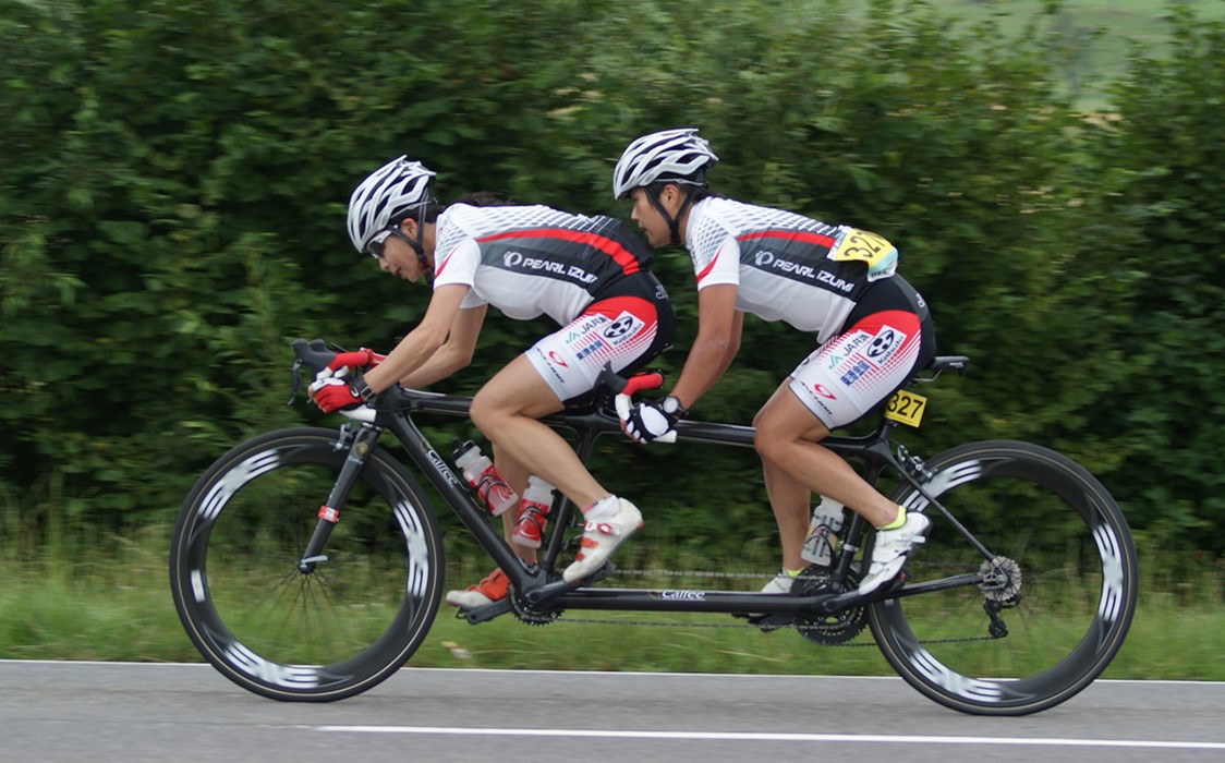 東京 室内スポーツ施設 自転車レース握力等