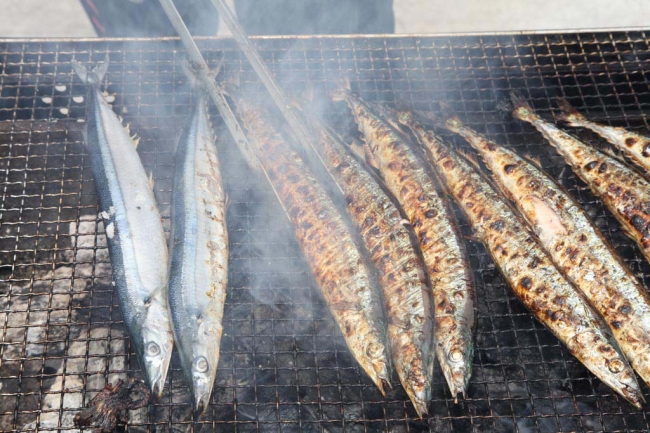 秋の味覚 サンマで東日本大震災復興支援 10月6日 大阪 南御堂で大船渡サンマまつり開催 産経新聞社のプレスリリース