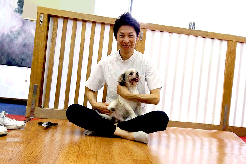 大阪動物医療センター・副院長 小倉堅志氏が、株式会社CARE PETSの顧問獣医師に就任。「動物看護師による訪問介護・看護・シッターサービス」などに関する動物医療面をフォロー。