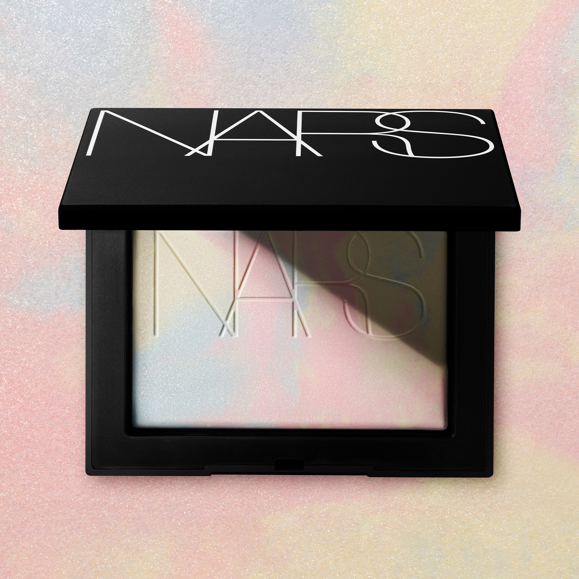 本日発売！限定 NARS「ライトリフレクティング プリズマティック