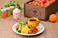星のカービィの『Kirby Café (カービィカフェ)』にてスパイシーなカレーといちごづくしのラッシーが期間限定で登場!2025年5月21日(水)より提供開始!