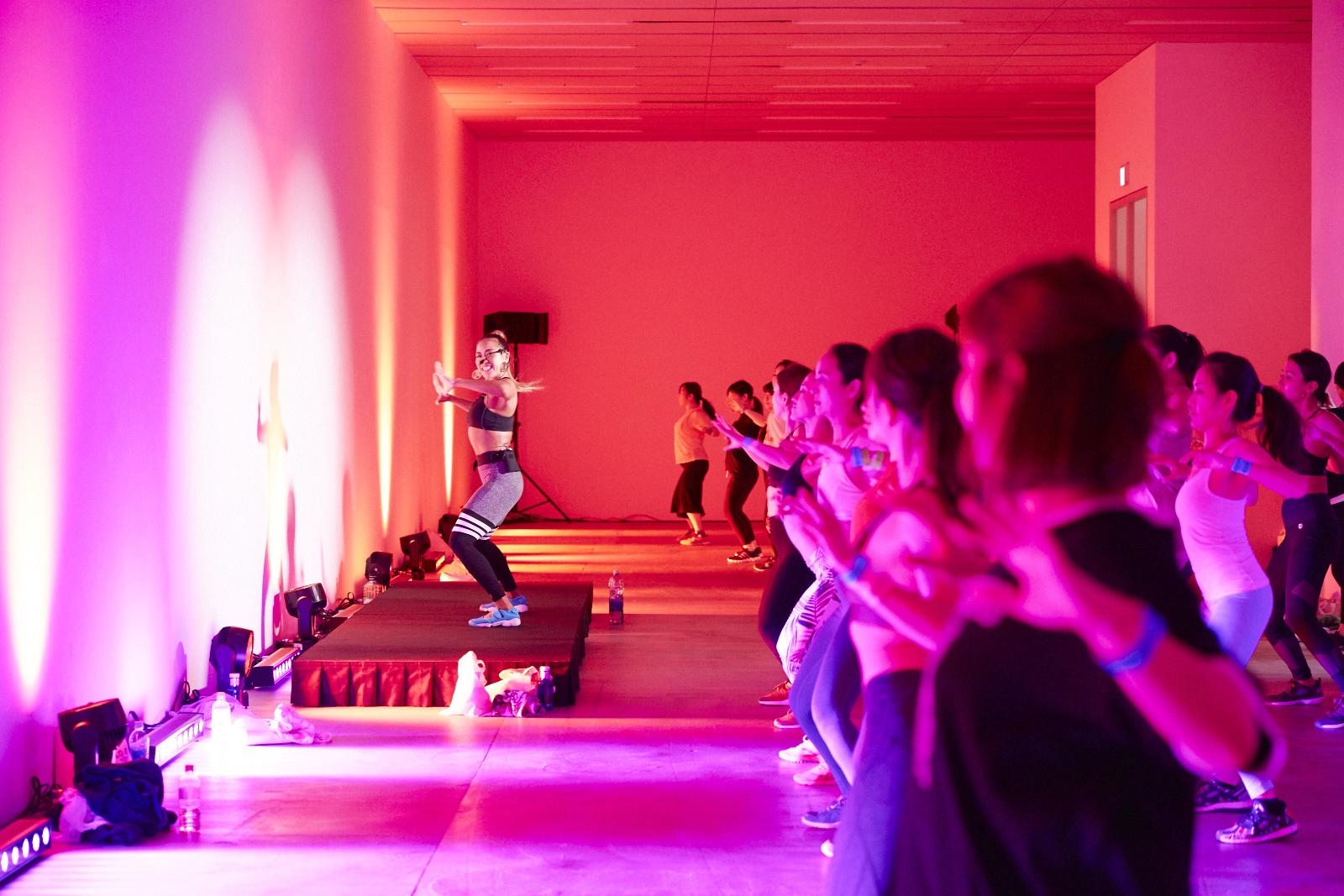 最旬フィットネスとライフスタイルをお届けする「YOLO GYM by MCT」を開催｜株式会社エイ出版社のプレスリリース