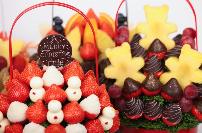 パイナッポーアッポー フルーツブーケが新登場 パーティーなどのサプライズに 食べられる花束 が人気 プレジール株式会社のプレスリリース