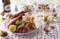 【ホテル ユニバーサル ポート】お部屋で料理やケーキを楽しむ大はしゃぎのクリスマス!「クリスマス限定宿泊プラン」を販売
