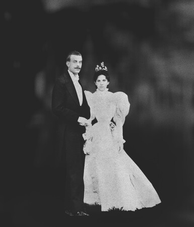 結婚の日を迎えたエステル・アーペルとアルフレッド・ヴァン クリーフ、1895年 ヴァン クリーフ＆アーペル アーカイブス