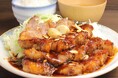 「米がいくらあっても足りない極厚の豚肩ロース定食」をコンセプトに「豚屋鳥山」が3月14日(金)自由が丘にグランドオープン!マロリーポークステーキの新業態。分厚い肉を重ねるスタイル。新定食も登場。