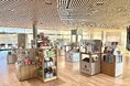 図書館内ショップ「TOSHOP」首都圏初店舗が、新たな集いの拠点「桑都の杜」（東京都八王子市）に10月3日オープン