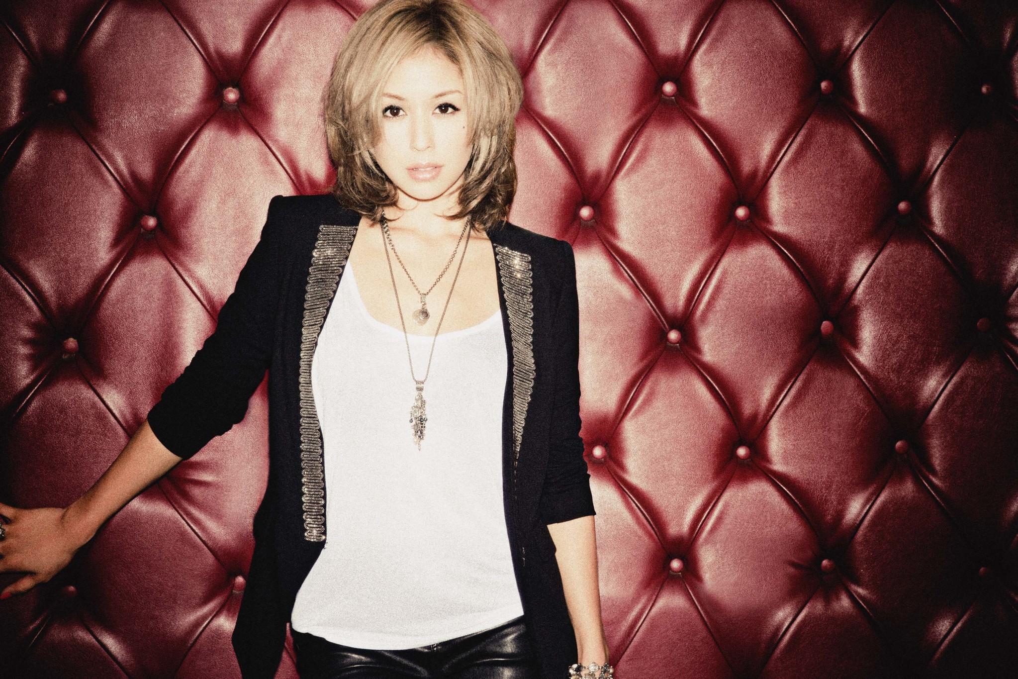 同世代から絶大な支持を得る Beni 11月 4週連続でmusic On Tvに登場 株式会社エムオン エンタテインメントのプレスリリース