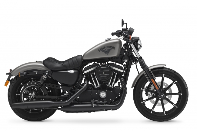 IRON 883(R)