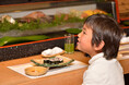 【調査結果】小中学生が思う日本の良いところは「食べ物がおいしい」、海外の人におすすめしたい食べ物1位は「お寿司」