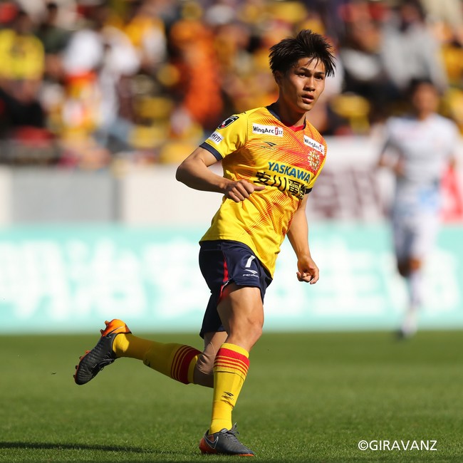 ザムストがプロサッカープレイヤー 佐藤亮選手とスポンサーシップ契約を締結 日本シグマックス株式会社のプレスリリース