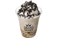 クッキーアンドクリームをエスプレッソとブレンドした、オトナな甘さのコク深シェイク。『GRAND SHAKE クッキーアンドクリームラテシェイク』
