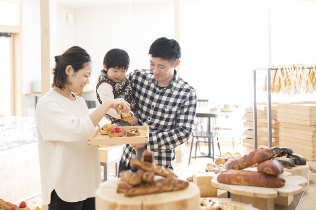 パンスク が販路拡大に貢献し 参加５ヶ月で自社通販の売上約0 増を金沢市のベーカリー Notohibakara Bakery が実現 株式会社パン フォーユーのプレスリリース