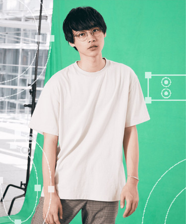 01 Short T-shirt（Size：S, M, L） 5,500円（税抜）