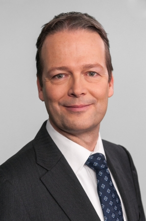 CEO Ton Büchner（トン・ブフナー）