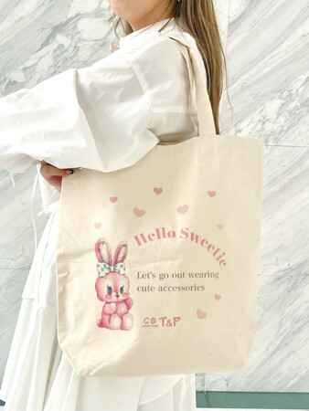 限定オリジナルトートバッグ ¥2,090(税込) 限定オリジナルトートバッグ ¥2,090(税込)