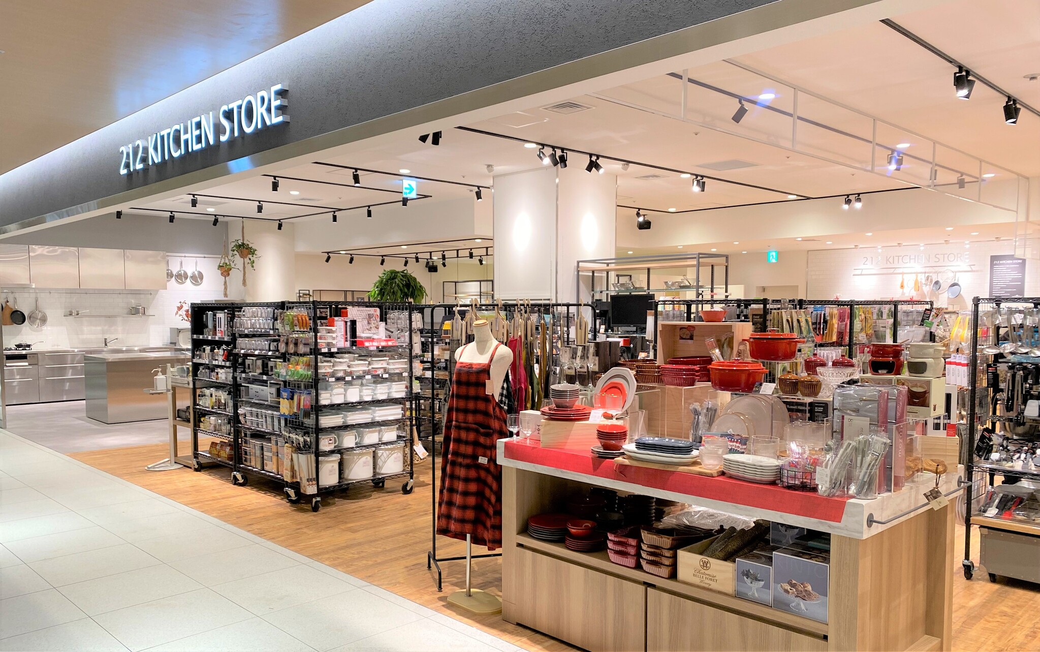 「212 KITCHEN STORE（トゥーワントゥーキッチンストア）」恵比寿ガーデンプレイス「センタープラザ」に大型店舗を新規オープン