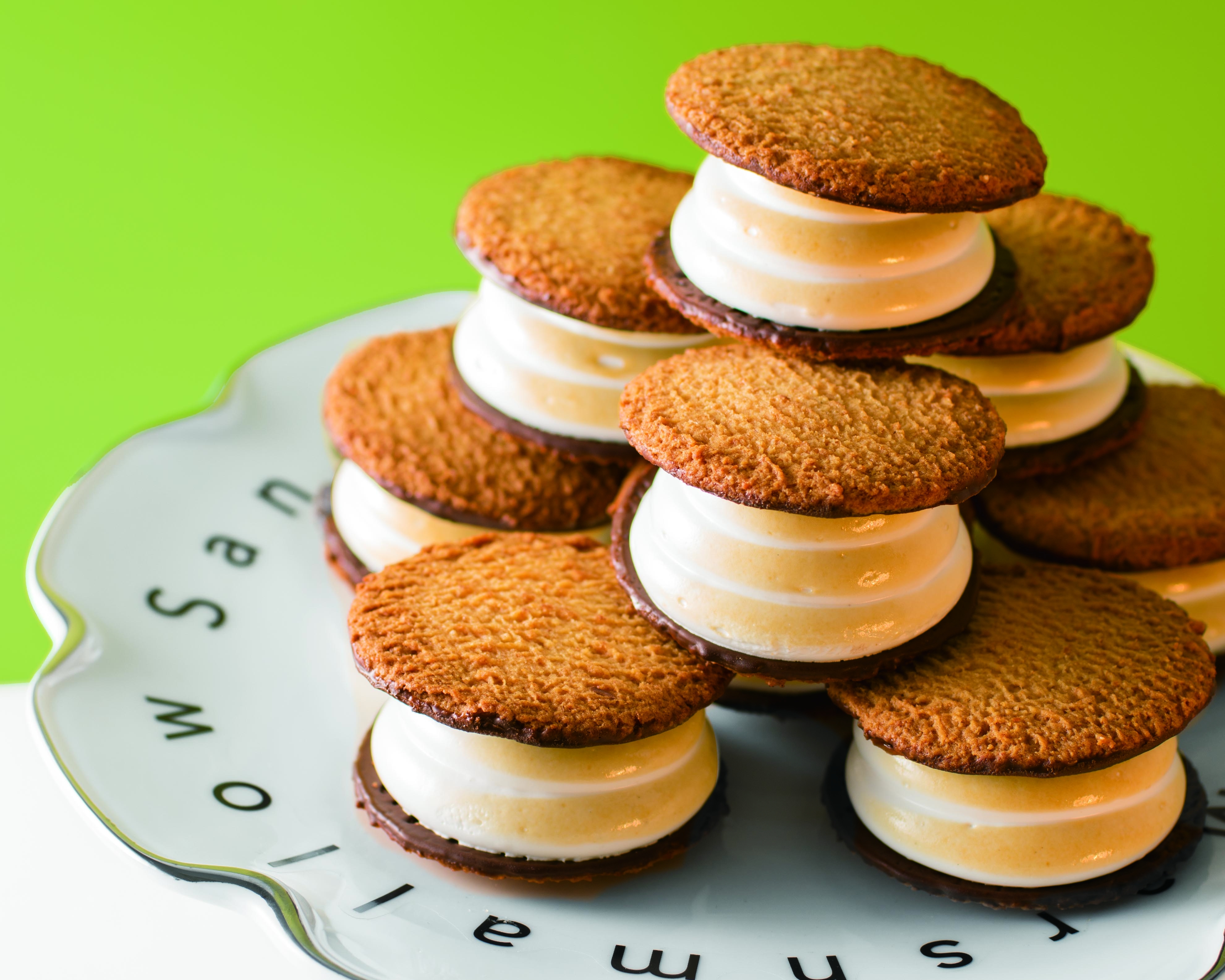 九州初上陸 東京で１日10 000個売れる話題の ベイクドマロウ D Nコンフェクショナリー株式会社のプレスリリース