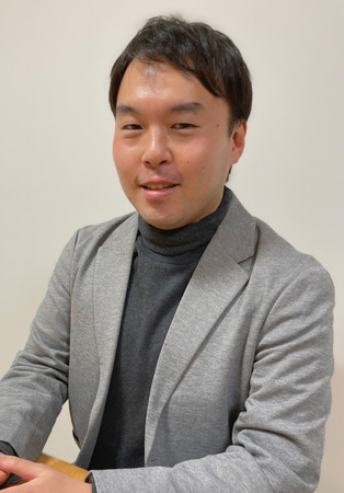 セールス＆カスタマーサポート責任者 赤坂彰