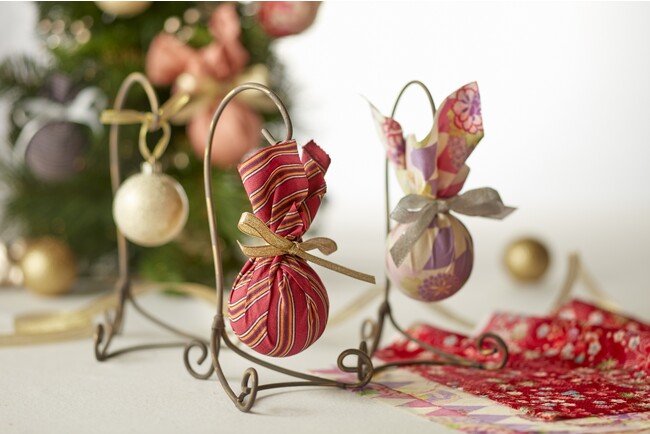 着物使用したボールオーナメント (イメージ) 着物使用したボールオーナメント (イメージ)