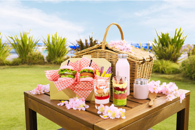 桜のピクニックランチ　イメージ