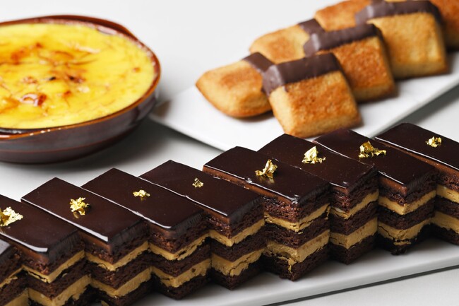 フランス伝統菓子ガトーオペラをはじめとしたショコラスイーツ