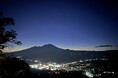 【軽井沢プリンスホテルスキー場】3時間で約300人が山頂に集ったナイトイベントを秋仕様にして再開催!9/15限定の「お月見リフト」を初運行