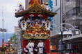 【ザ・ホテル青龍 京都清水】祇園囃子が響く夏の京都で、山鉾を間近に望む特別鑑賞プランを提供