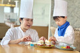 【グランドプリンスホテル広島】ホテルシェフがパンやスイーツ作りをレクチャー！子ども向け仕事体験「キッズプログラム」を販売