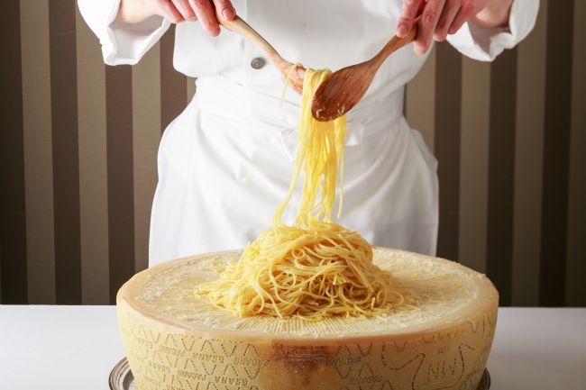 グラナパダーノチーズのスパゲッティ