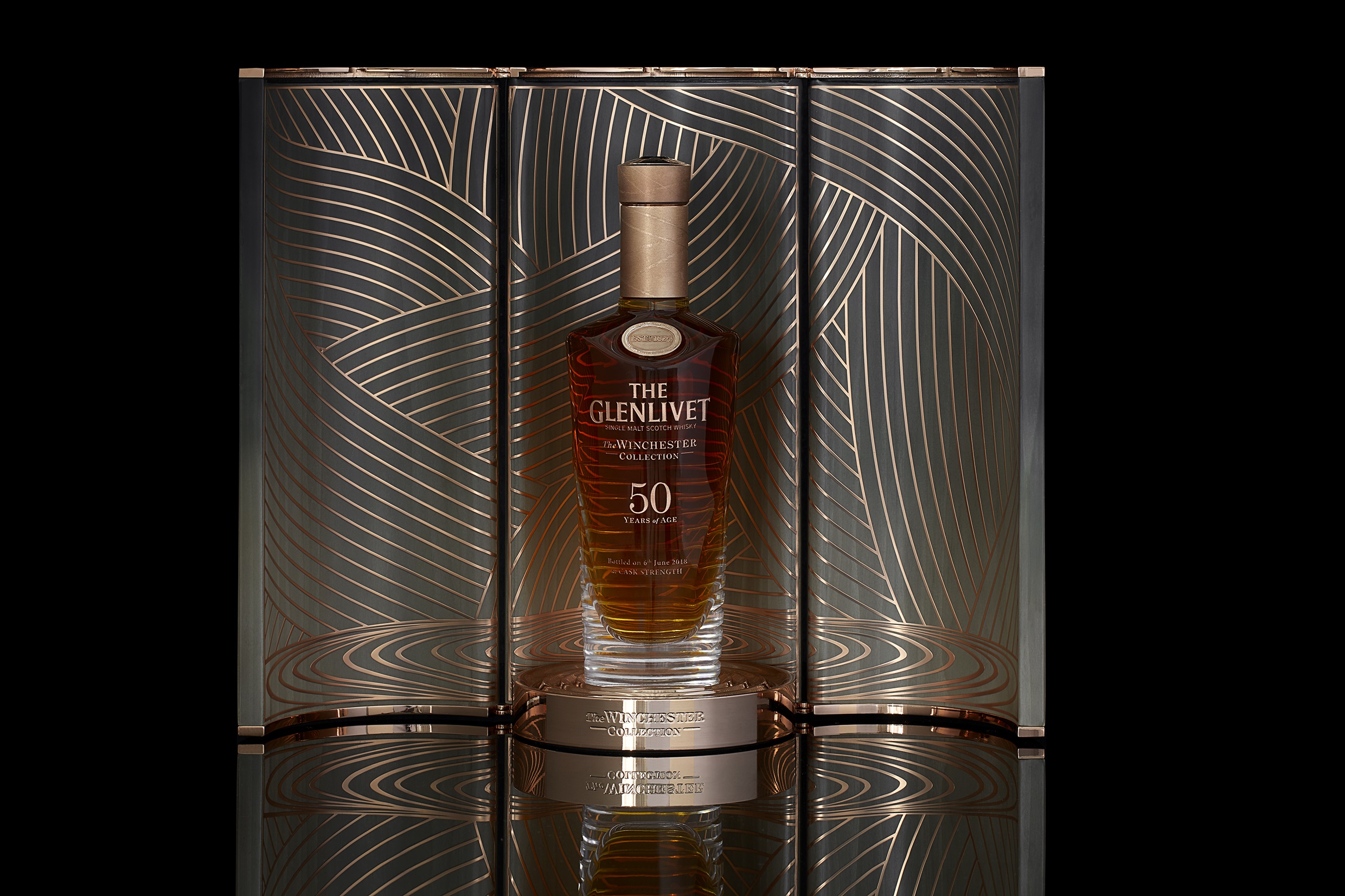 世界155本限定 日本国内2本限定のヴィンテージウイスキー ザ グレンリベット ウィンチェスターコレクション50年 ヴィンテージ 1967 を販売 株式会社プリンスホテルのプレスリリース