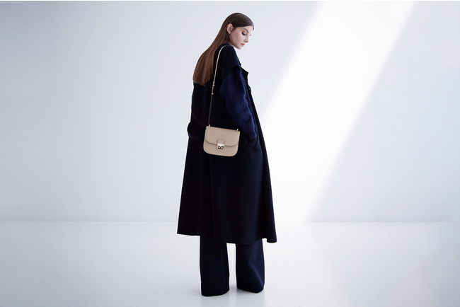 クロスボディバッグとしても クロスボディバッグとしても