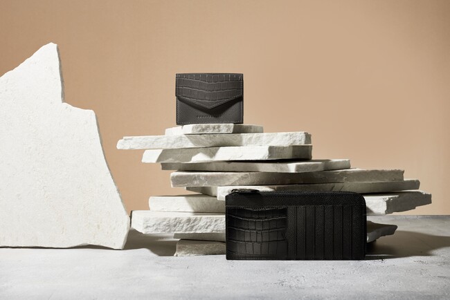 スモール ウォレット ノブレッサ×エンボスクロコレザー(左上),ロング L字ジップ ウォレット ノブレッサ×エンボスクロコレザー(右下) スモール ウォレット ノブレッサ×エンボスクロコレザー(左上),ロング L字ジップ ウォレット ノブレッサ×エンボスクロコレザー(右下)