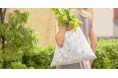 【7/1からレジ袋有料化】日本伝統の知恵を現代向けにアレンジした、草花木果 オリジナル 「特製 結ぶ2WAYバッグ」プレゼントキャンペーンをスタート。