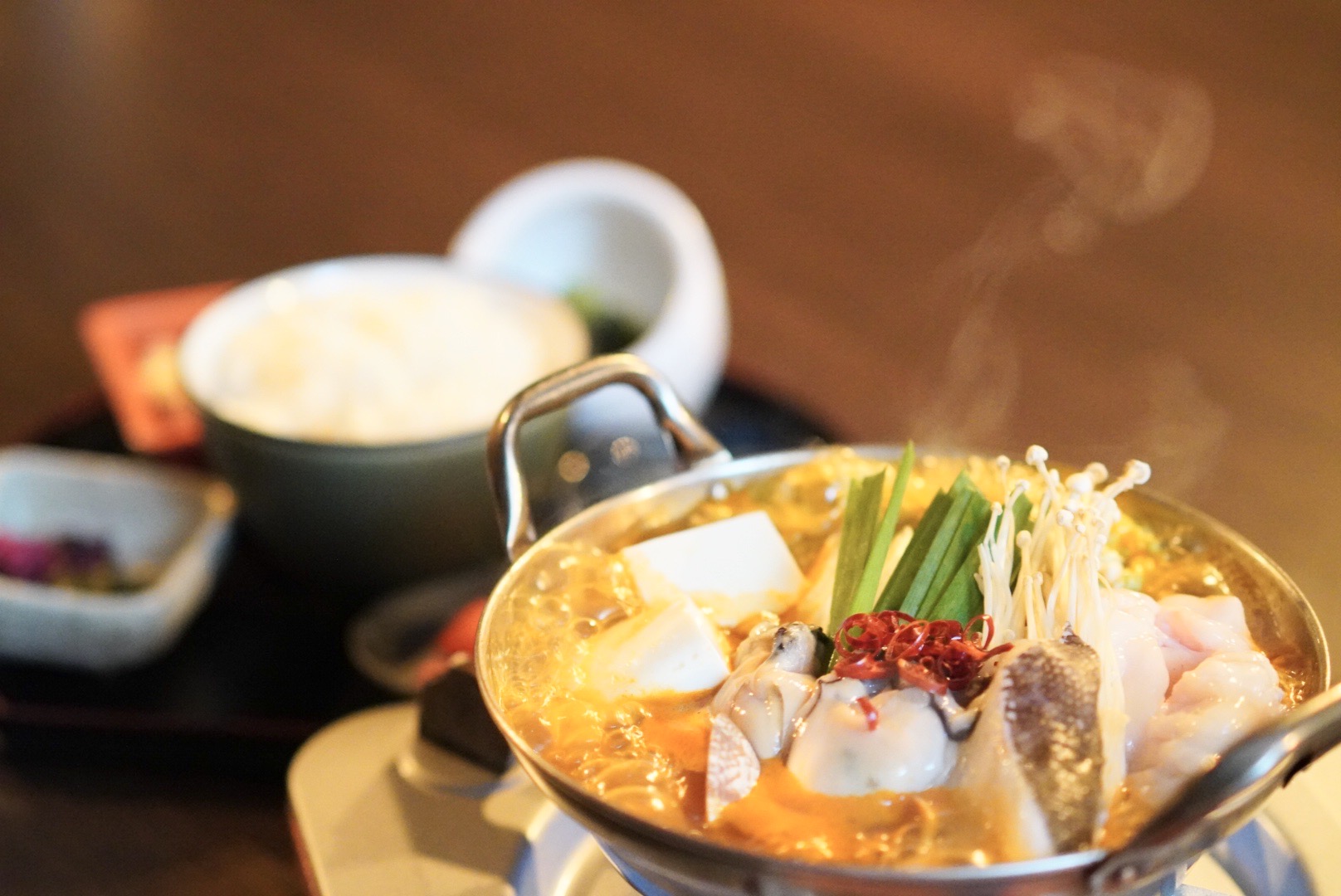 選べるおひとり鍋ランチ 冬を感じる四種の鍋を11月1日から開始 大人気の博多もつ鍋 辛さで芯から温まる純豆腐チゲ鍋など 冬の食材がどっさり入った小鍋が新登場 株式会社キープ ウィルダイニングのプレスリリース
