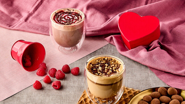 （写真左から）ココアフランボワーズ　／　アマンドショコララテ