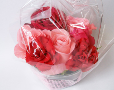 地元産バラを美容室が販売 地元の花を贈ろう を実施 株式会社ケイズカーサのプレスリリース