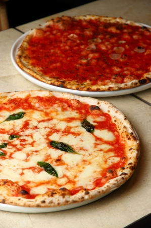 ダ・ミケーレのピッツァはマルゲリータとマリナーラの2種のみ！