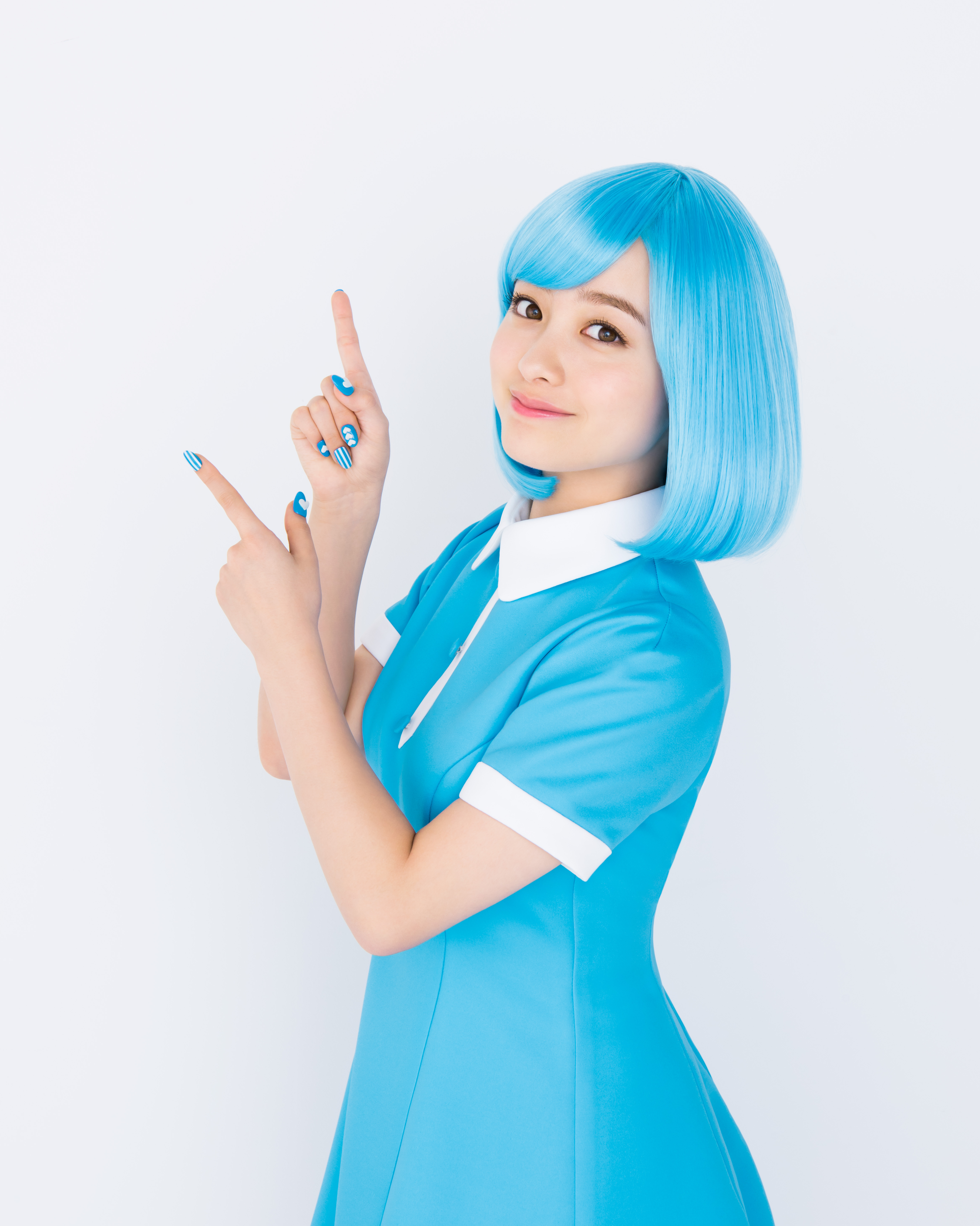 橋本環奈 がキュートな妖精 ミニモちゃん に変身 サロンスタッフ直接予約アプリ Minimo Tvcm2種を11月22日よりオンエア開始 株式会社ミクシィのプレスリリース