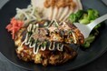 【新商品】マッスルデリから「ふんわりお好み焼きと鶏の辛みそだれセット」を10月1日より新発売