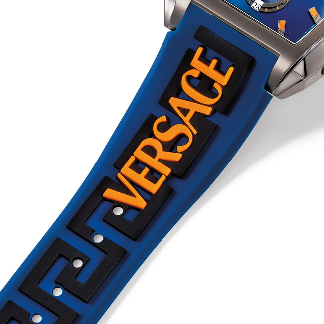 イタリアブランド『VERSACE (ヴェルサーチェ)』の腕時計から、実用性と