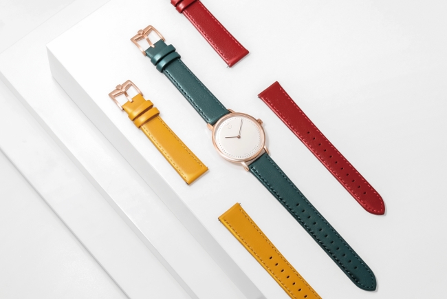 ドイツの腕時計ブランド「ドゥッファ(DUFA)」から、色の3原色を表現