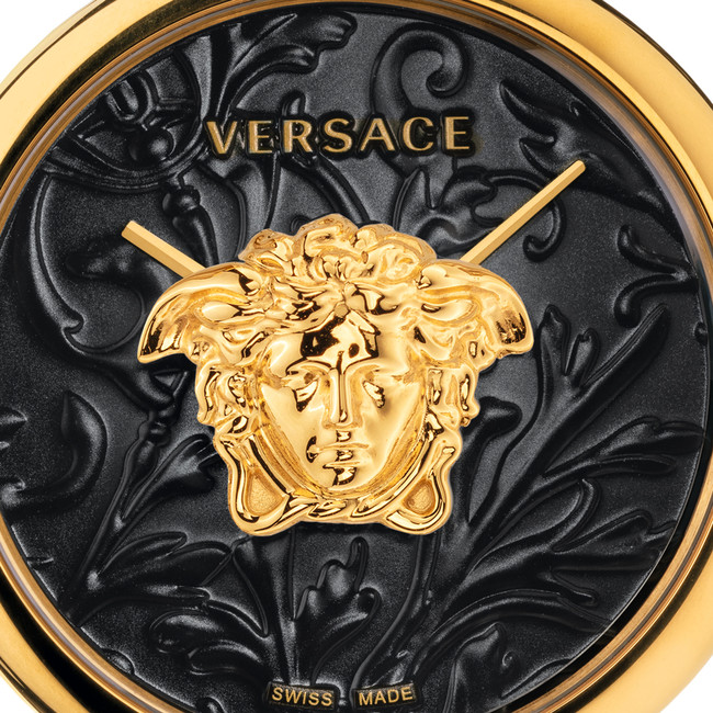 グレカ模様とメデューサを大胆にデザイン ヴェルサーチェ ウォッチ からアイコニックな新作時計 ミアンダー を発売 株式会社ウエニ貿易のプレスリリース