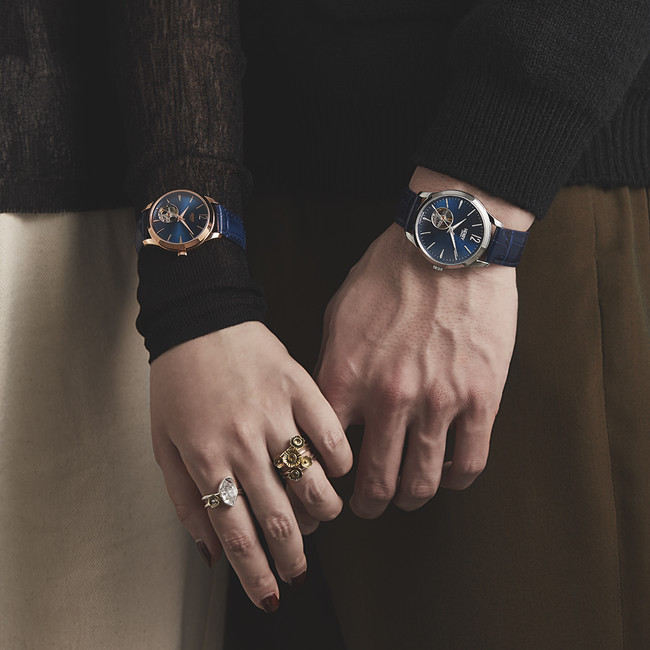 ブランド初の機械式ペアウォッチが新登場‼》英国の腕時計ブランド