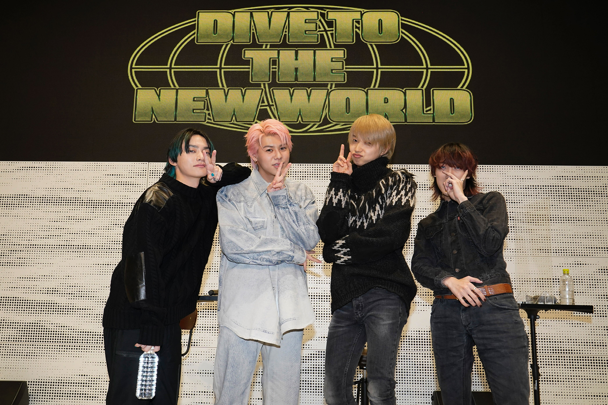 【オフィシャルレポ】BE:FIRSTのLEOとJUNON、そしてAile The Shotaがゲストで登場！ SKY-HIナビゲートのラジオ番組『DIVE TO THE NEW WORLD』公開収録イベント開催