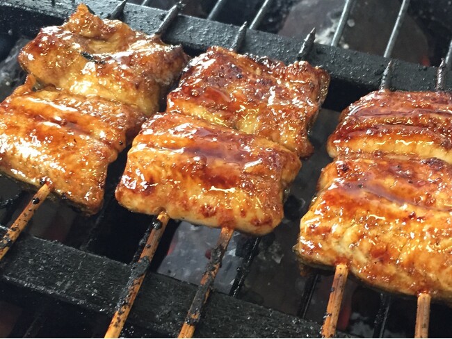 プレゼントのうなぎ串焼き