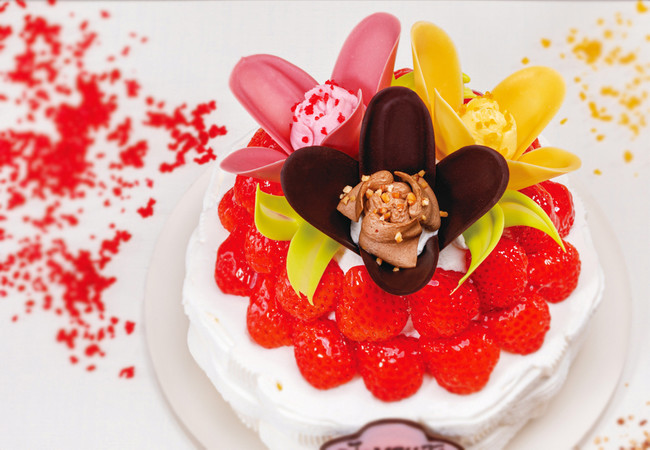 可愛すぎるスイーツの花園 Tokyoチューリップローズ のクリスマスケーキは 天空の花園 と バラ のモンブラン グレープストーン 食品業界の新商品 企業合併など 最新情報 ニュース フーズチャネル