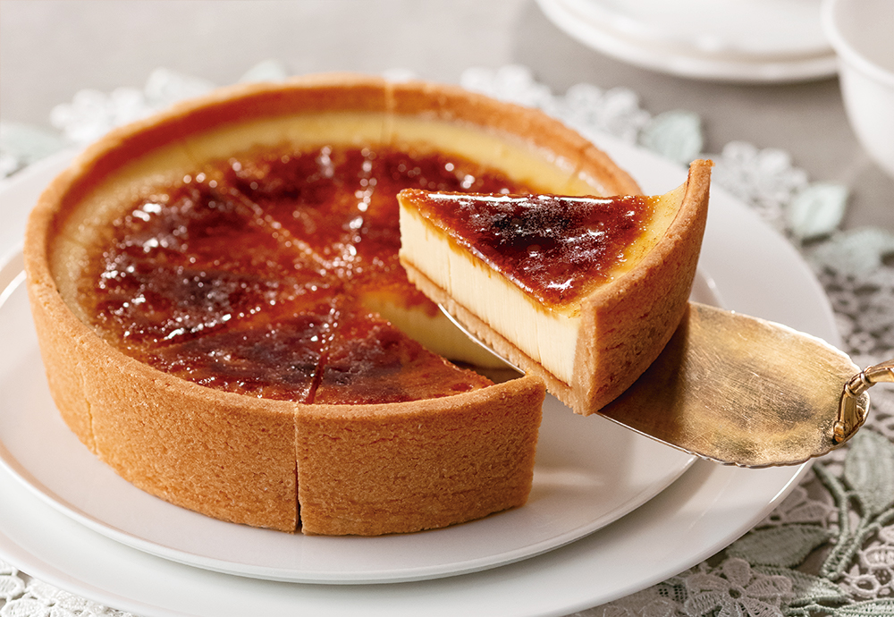 冷凍なのにそのままで美味しいケーキ誕生 雑誌hanakoコラボブランド 喫茶店に恋して の第3弾 生 クレームブリュレ タルト がデビュー 株式会社グレープストーンのプレスリリース