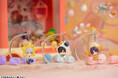 大人気スマホゲーム『恋と深空』より、「セイヤ」「レイ」「ホムラ」がデフォルメフィギュアとなって登場。あみあみにて予約受付中。