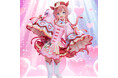 『ウマ娘 プリティーダービー』より、ウマ娘オタク代表「アグネスデジタル」が「愛麗 キョンシー」衣装で立体化。あみあみにて予約受付中。